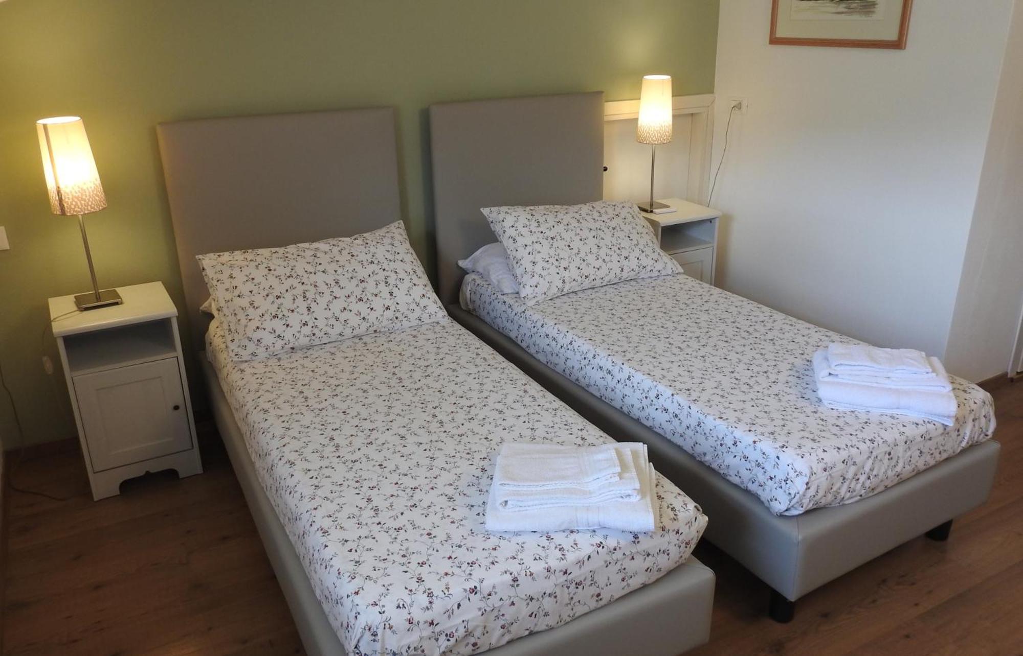 La Casa Di Clara Bed & Breakfast Esine ภายนอก รูปภาพ