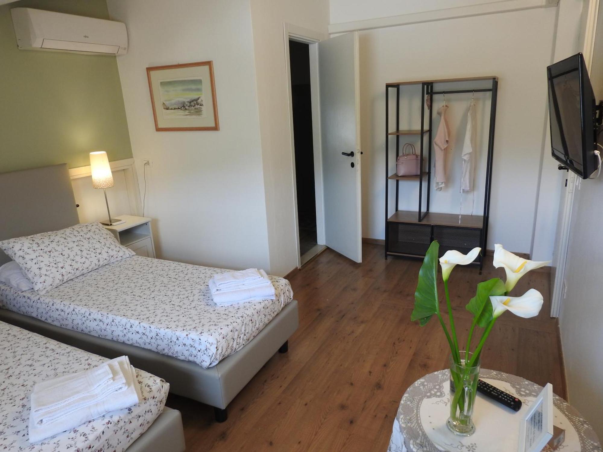 La Casa Di Clara Bed & Breakfast Esine ภายนอก รูปภาพ
